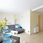 Legerova 33 3*