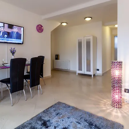 Legerova 33 Aparthotel Praga