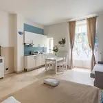 Aparthotel Legerova 33