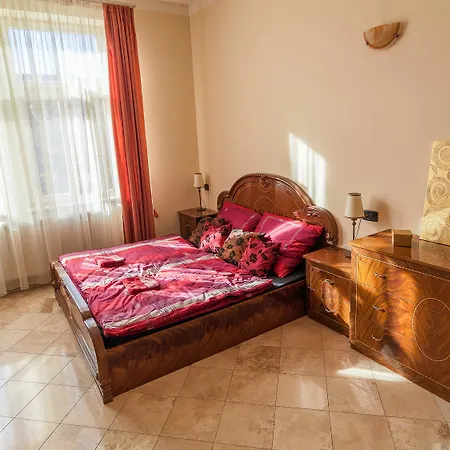 Apart Otel Legerova 33