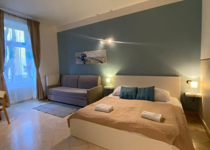Legerova 33 Apart Otel Prag