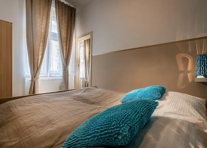 Legerova 33 Apart Otel Prag