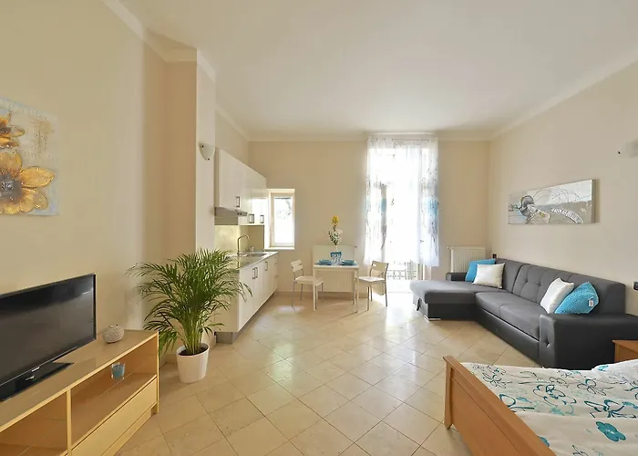 Apart Otel Legerova 33 Prag