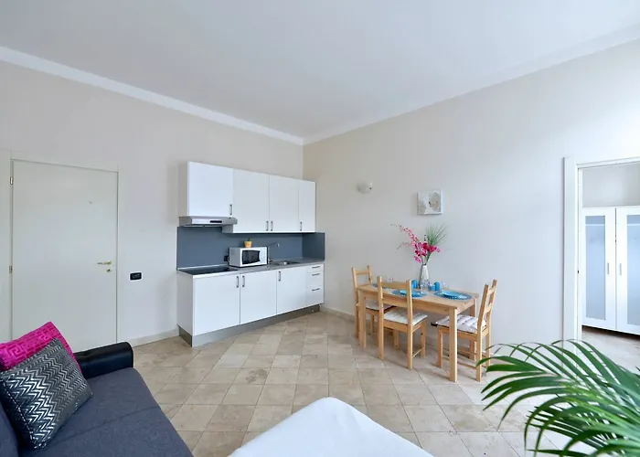 Legerova 33 Apart Otel Prag