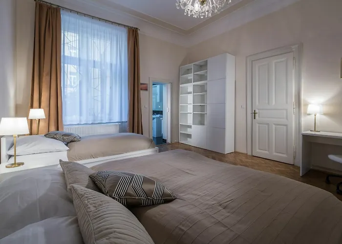 Legerova 33 Apart Otel